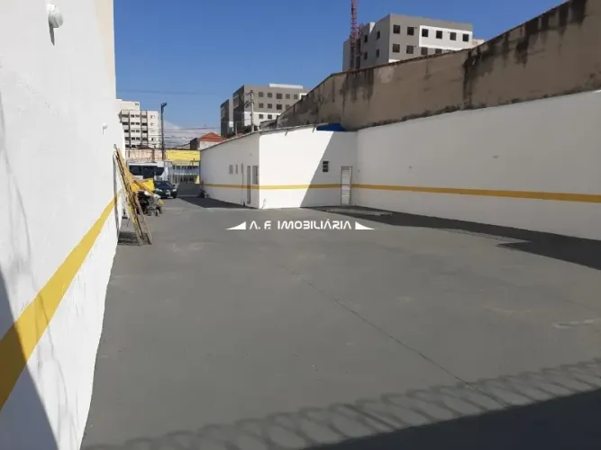 Galpão Comercial para venda no bairro de Santana, 100m²