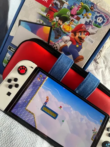 NINTENDO SWITCH OLED C/GARANTIA