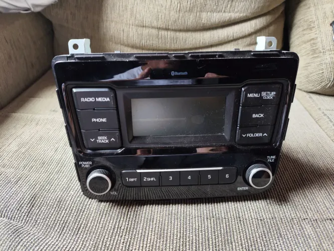 Rádio original do Creta 2017