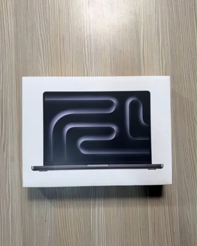 MacBook Pro 14-inch M4 Pro 24-Ram 512