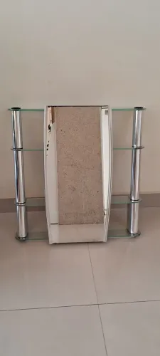 Armário de banheiro / Espelheira