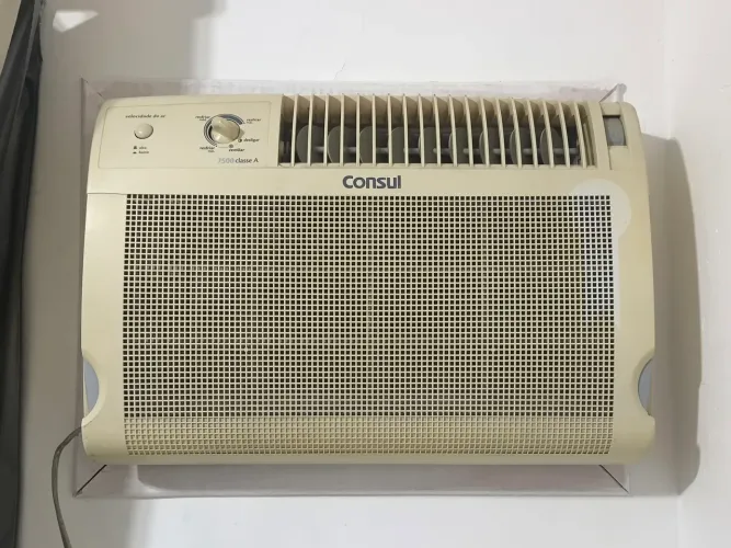 Vendo ar condicionado Consul classe A de energia 7500 btu para cômodos pequenos