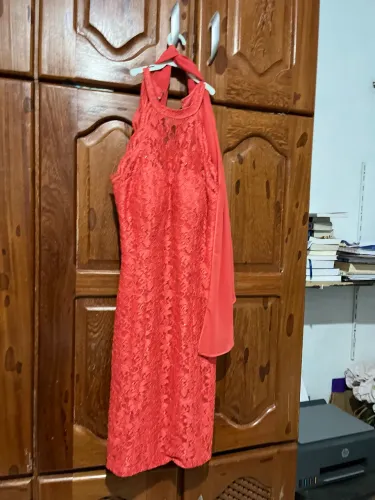 Vendo vestido de festa seminovo