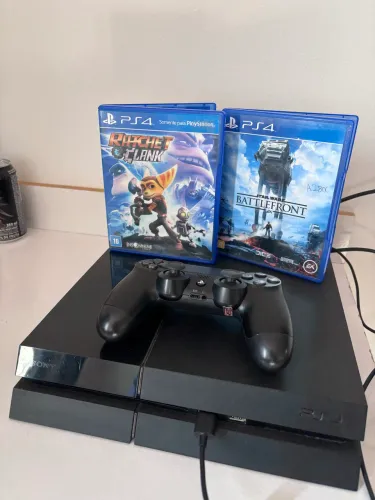 PS4 Fat 500GB + Controle Original + 2 Jogos Físicos! ?