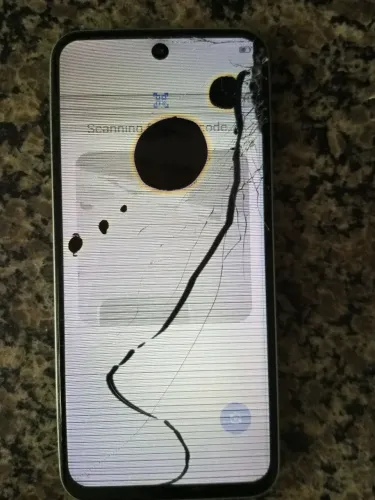 Celular Tecno tela quebrada mas o restante funcionando perfeitamente!