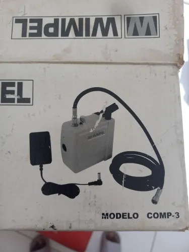 Mini compressor portátil