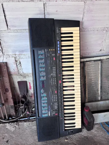 Teclado Yamaha digital