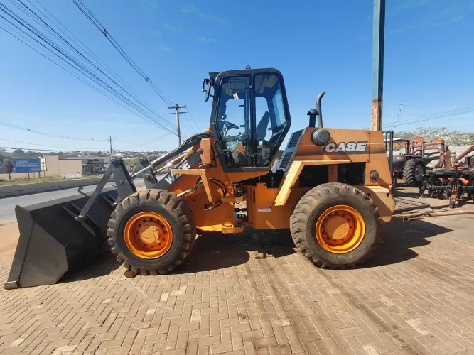 Pa Carregadeira w20E 2011