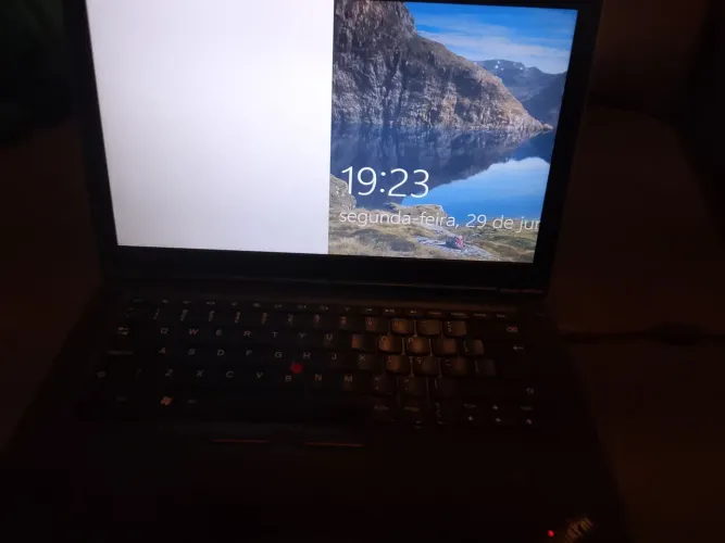 Notebook Lenovo para retirada de peças/ ou consertar 