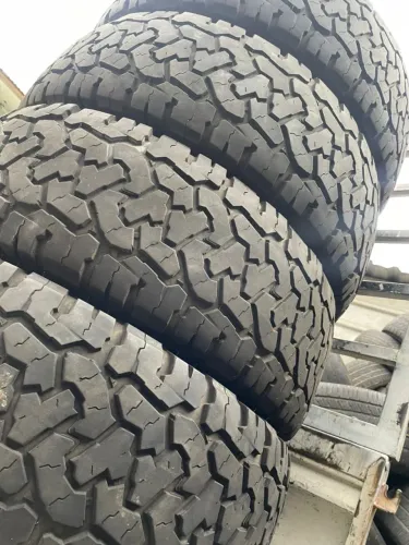 Pneu 285/70/17 Roadcruza letra Branca