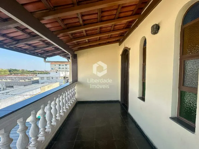 Casa para aluguel no Caiçara-Adelaide, Belo Horizonte, com 5 quartos 2 vagas