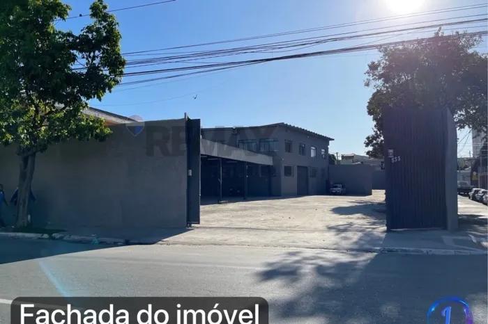 Galpão Comercial de 1942m² na Zona Norte, SP
