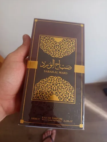 Perfume árabe sabah ward lacrado