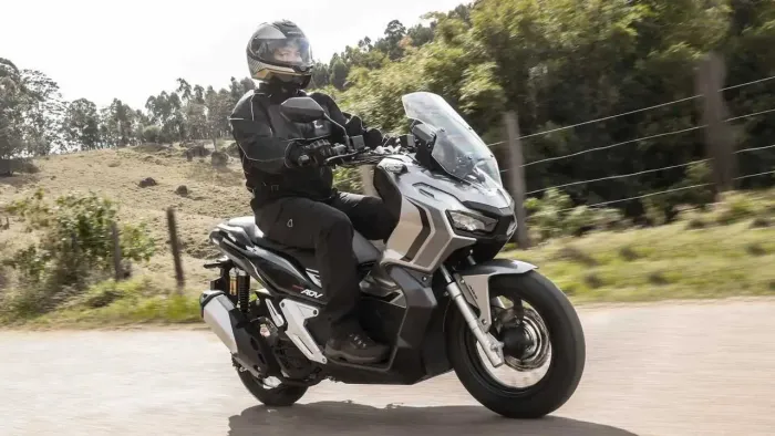 Vendo moto ADV