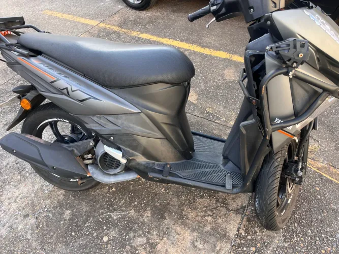 VENDO Yamaha New 125 - R$ 6.400
