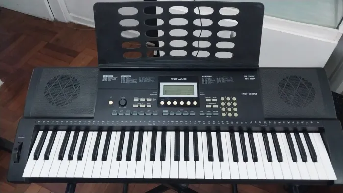 Teclado Arranjador Roland Revas KB-330
