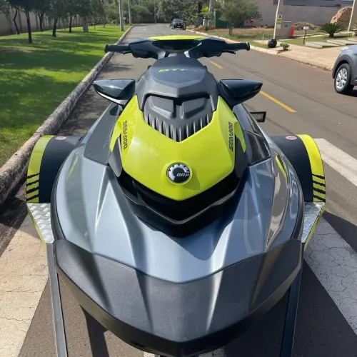 Jet ski Sea Doo GTI SE 170