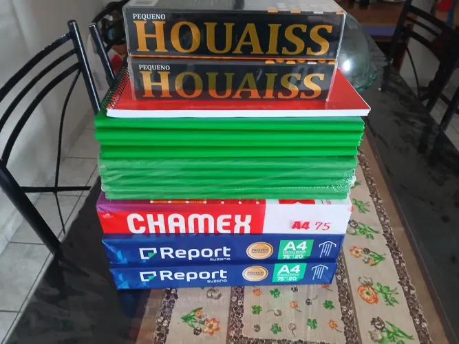 KIT ESCOLAR COMPLETO - ÓTIMA OPORTUNIDADE!