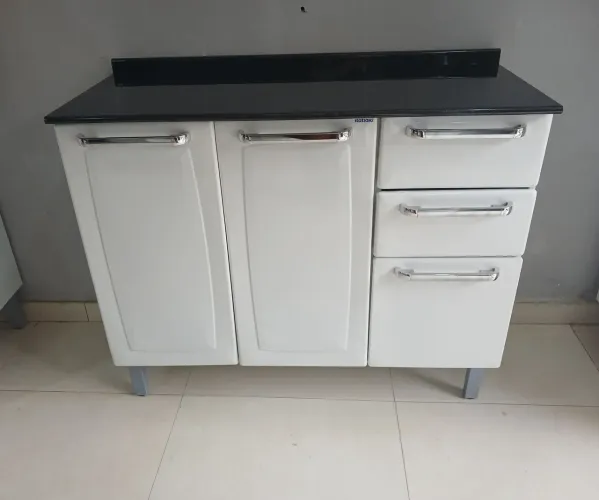 Balcão luce Aço-Itatiaia 3 portas 2 gavetas