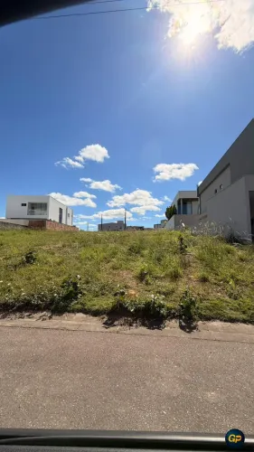 Venda de Terreno 320m em Condomínio Fechado Bella Vitta REF: 2736