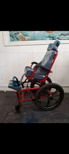 Cadeira de Rodas adaptada 