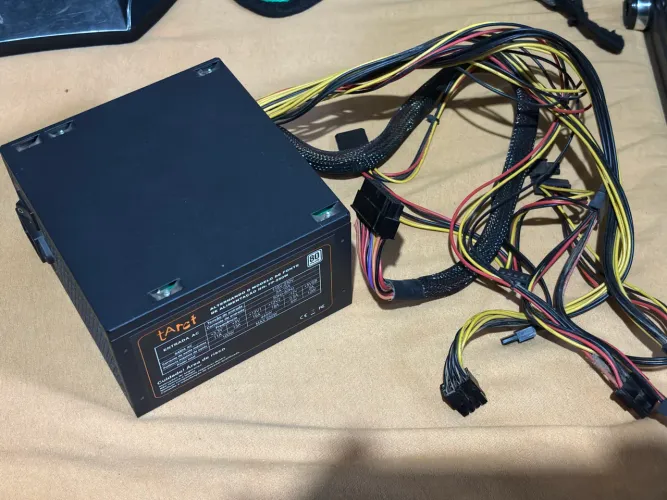 Fonte pc 550w tartec