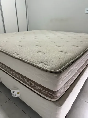 VENDO CAMA KING