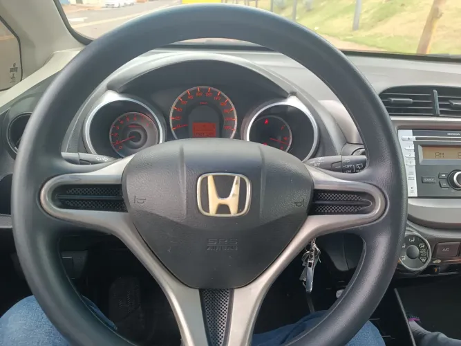 Honda Fit LX 1.4/ 1.4 Flex 8v/16v 5P Mec. 2013