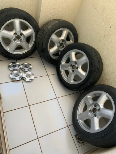 Jogo de Rodas Originais Volkswagen Borlem Aro 15 - 4x100 - Código 377 601 025 F