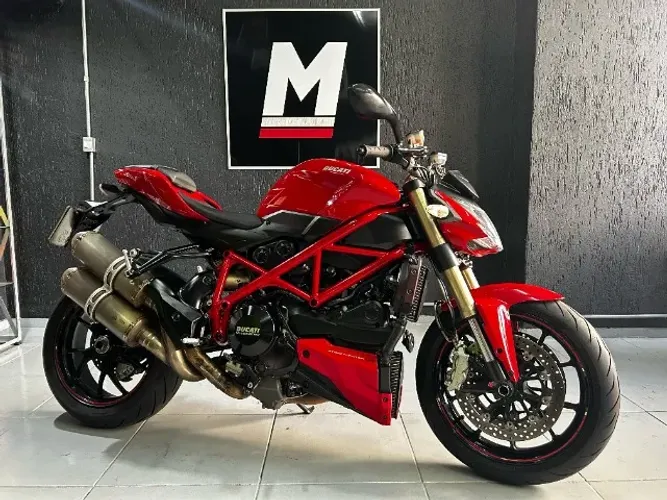 DUCATI STREETFIGHTER 848 2013 25.000km - Impecável - Extremamente revisada - Última no BR
