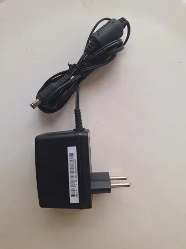 Fonte M-WAA004 12V Imput 100/240v
