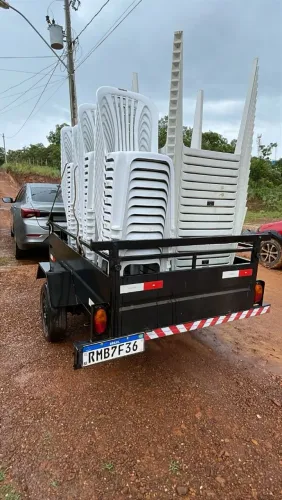 Carretinha média 2025 seminova