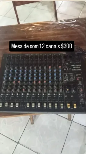 Mesa de som