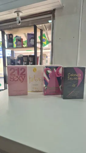 Kit 13 perfumes femininos variados