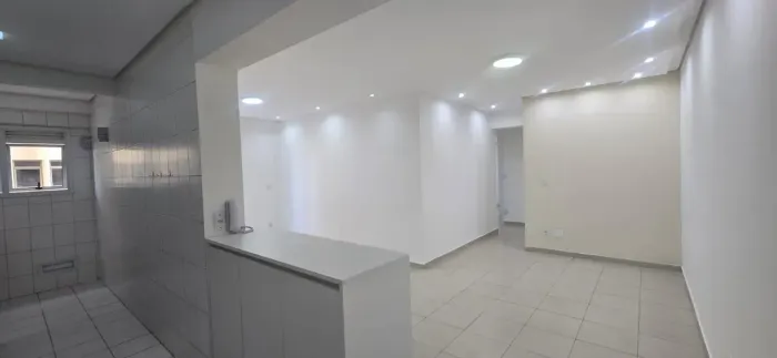 Imóvel para aluguel tem 94 metros quadrados com 3 quartos
