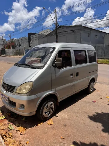 Hafei Towner Passageiro 1.0 8V 48cv 7L 5P 2011