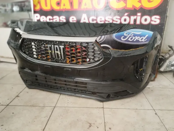 Para-choque dianteiro do FIAT FASTBACK 