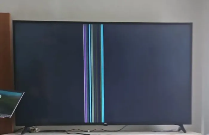TV Smart LG 65" 4K (Modelo 65UP751C) - Para Retirada de Peças / Sucata<br>
