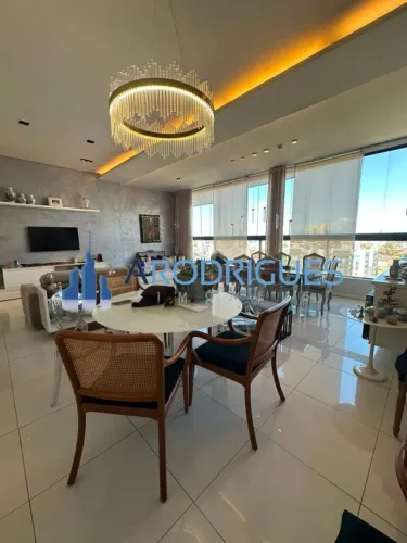 Apartamento de Alto Padrão Para Venda e Locação Anual Mobiliado no Horto Florestal 3 Suíte
