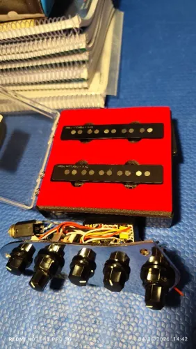 Pre amp BAIXO SIRE 5C VT E CAPT ORIGINAIS