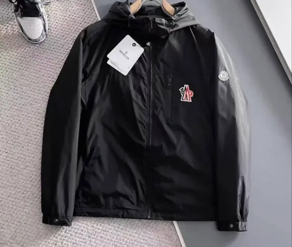 Jaqueta Moncler , Prada qualidade original pronta entrega