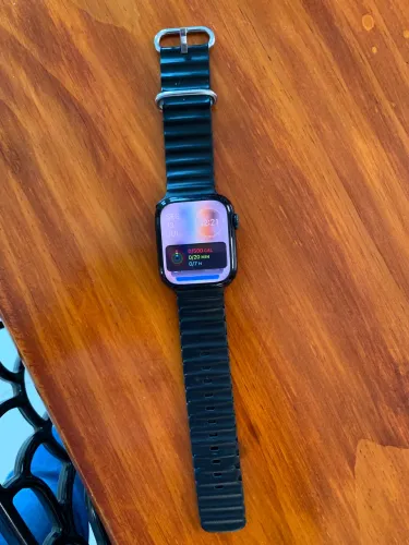 Para vender rápido: Iwatch 7 original!! Ótimo!