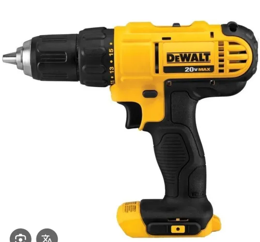 PARAFUSADEIRA DEWALT DCD771