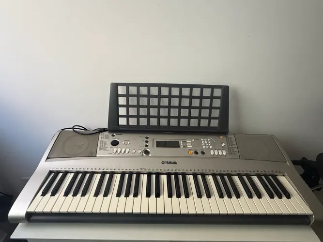Teclado Yamaha