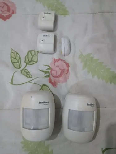 kit alarme intelbras sem fio (sensores portas/janelas/paredes), controle remoto