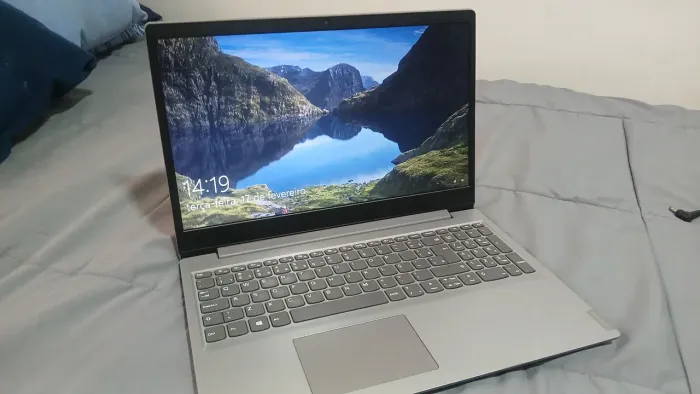 Notebook Ideapad S145 usado