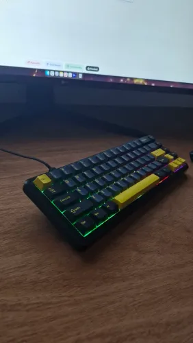 Teclado Mecânico Magnético Attack Shark X68 HE