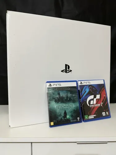 PlayStation 5 completo, com 2 jogos