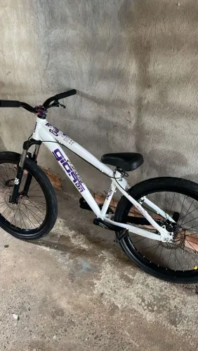 Bicicleta Gios aro 29 completa