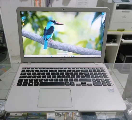 Notebook Samsung i3 